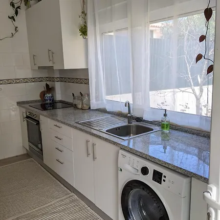 Апартаменты Garden House In