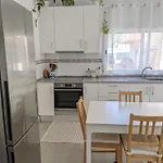 Διαμέρισμα Garden House In