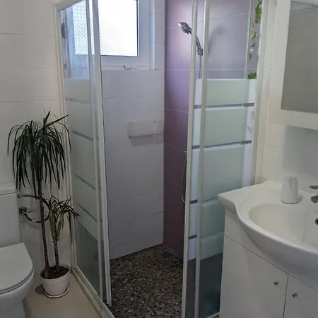 Garden House In Apartment Cascais