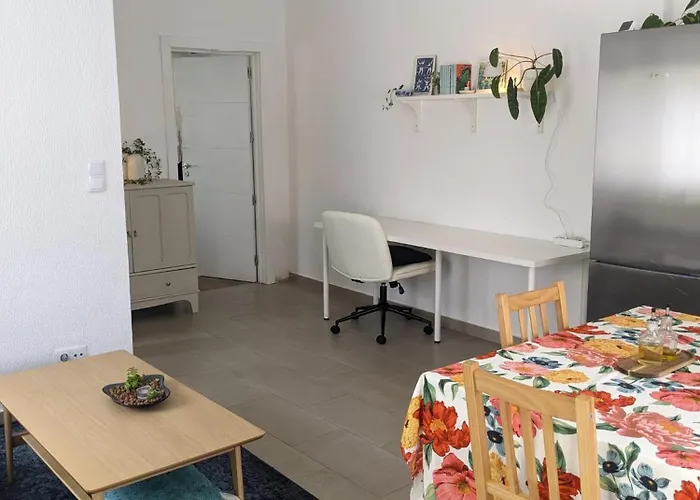 Апартаменты Garden House In